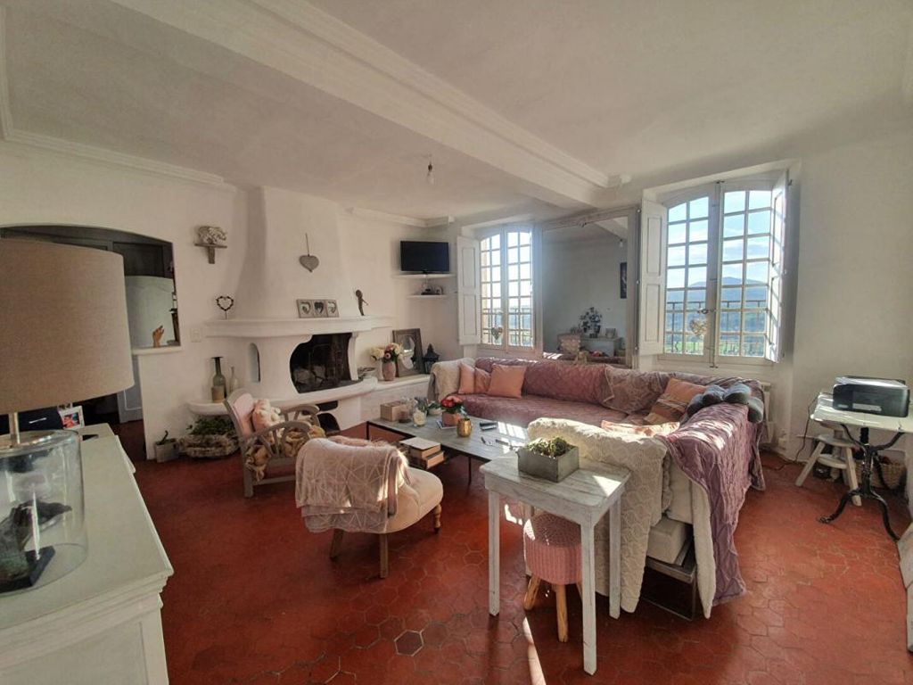 Achat appartement à vendre 5 pièces 100 m² - Fayence