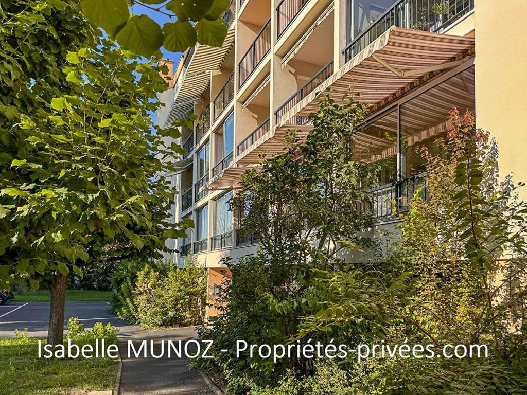 Achat appartement à vendre 5 pièces 127 m² - Clermont-Ferrand