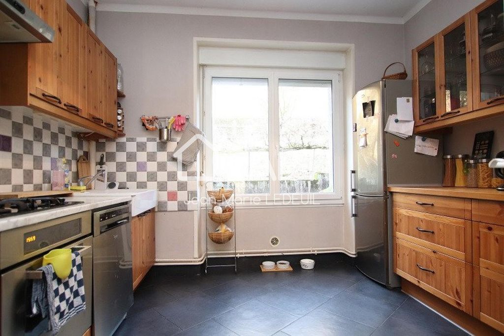 Achat appartement à vendre 5 pièces 139 m² - Pompey