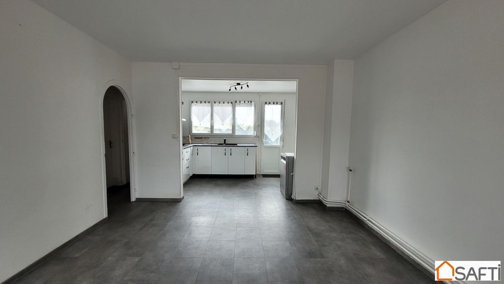 Achat maison à vendre 2 chambres 66 m² - Saint-Quentin