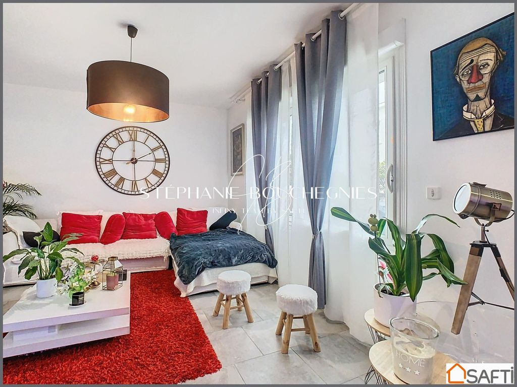 Achat maison à vendre 3 chambres 94 m² - Royan