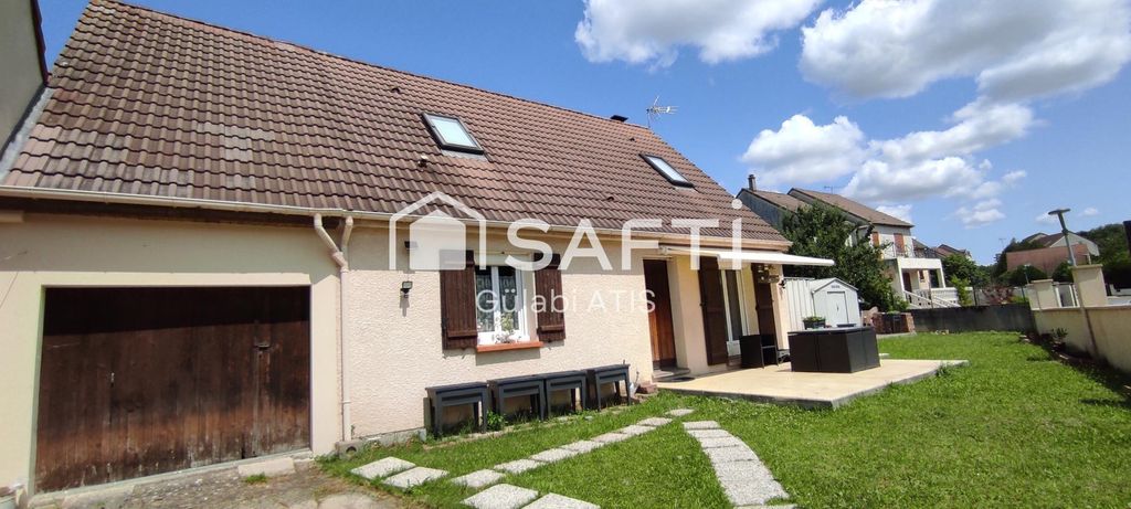 Achat maison à vendre 4 chambres 97 m² - Montereau-Fault-Yonne