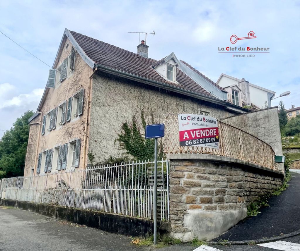 Achat maison à vendre 5 chambres 150 m² - Montbéliard