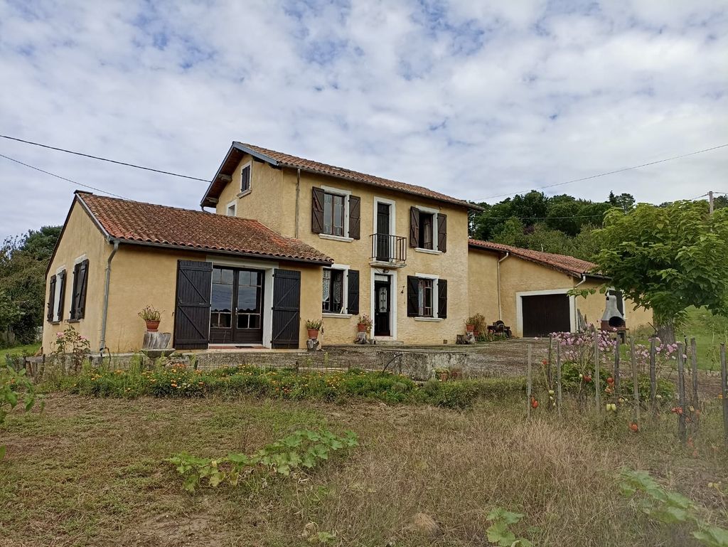 Achat maison à vendre 3 chambres 114 m² - Sainte-Croix-Volvestre