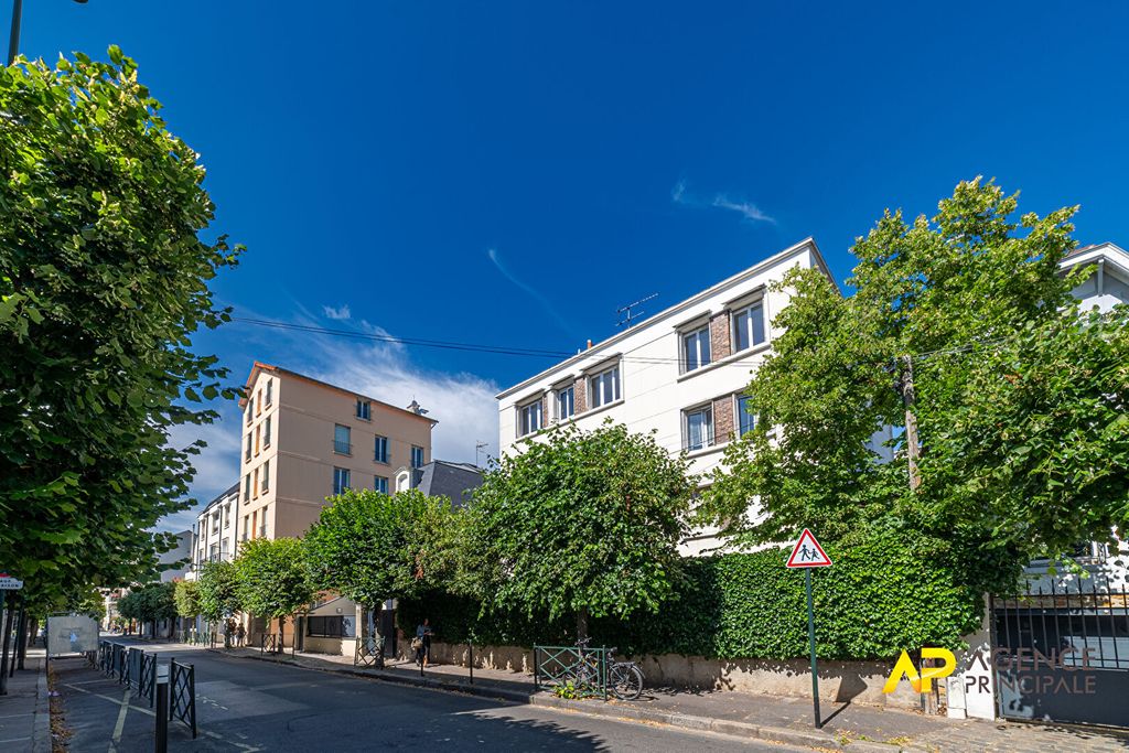 Achat appartement à vendre 4 pièces 69 m² - La Garenne-Colombes