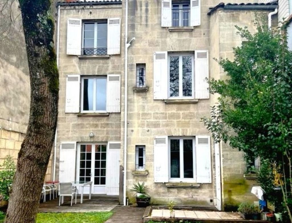 Achat maison à vendre 4 chambres 218 m² - Bordeaux