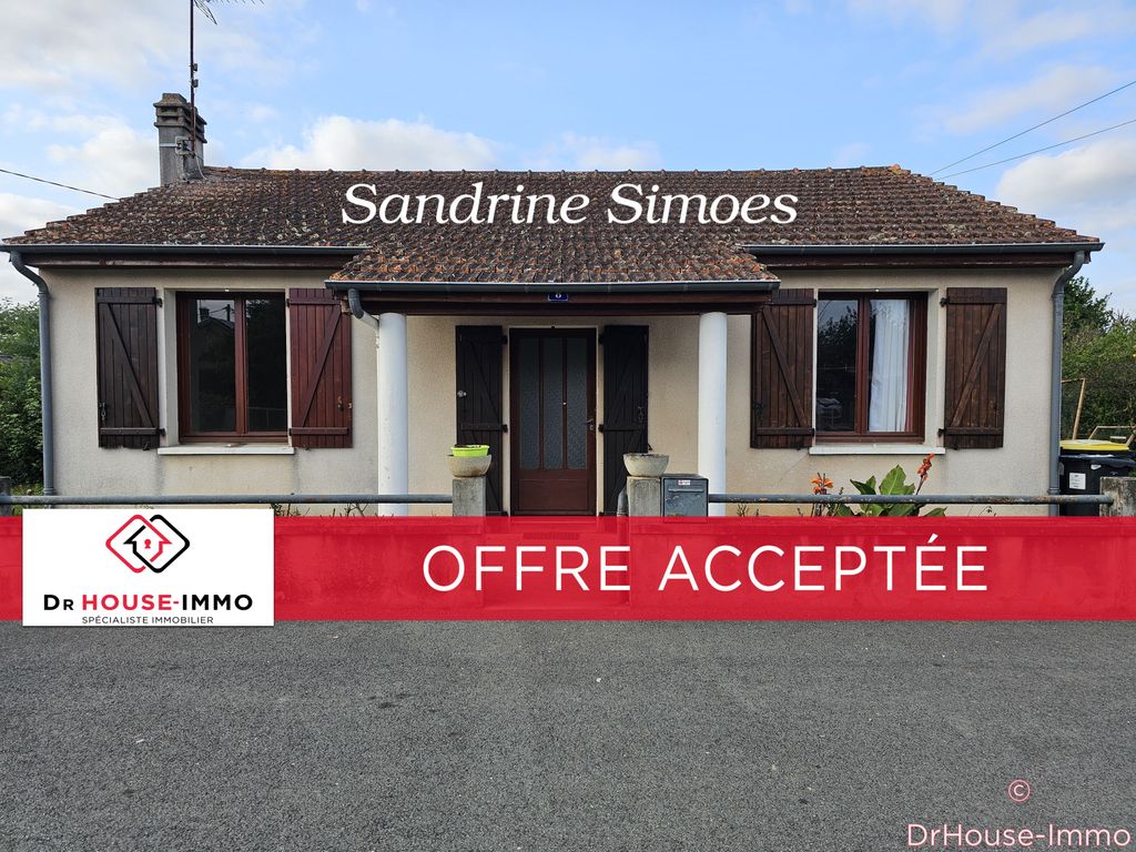 Achat maison à vendre 2 chambres 74 m² - Montmorillon