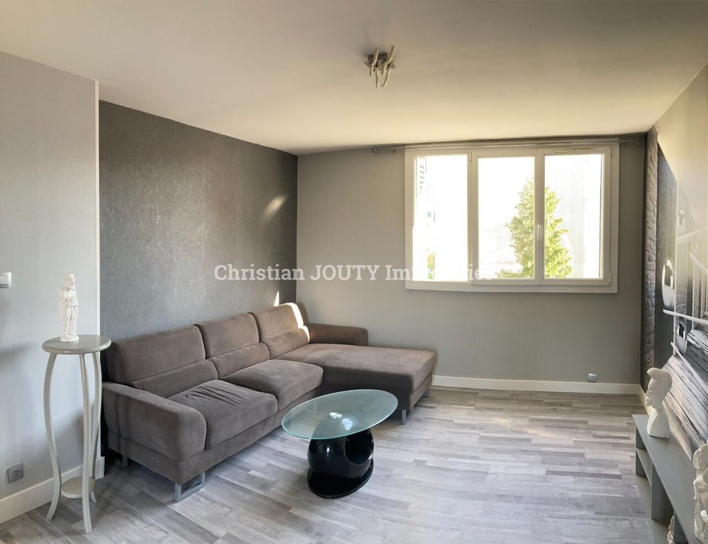 Achat appartement à vendre 3 pièces 50 m² - Saint-Martin-d'Hères