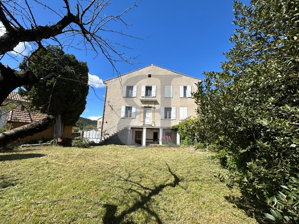 Achat maison à vendre 5 chambres 186 m² - Nyons