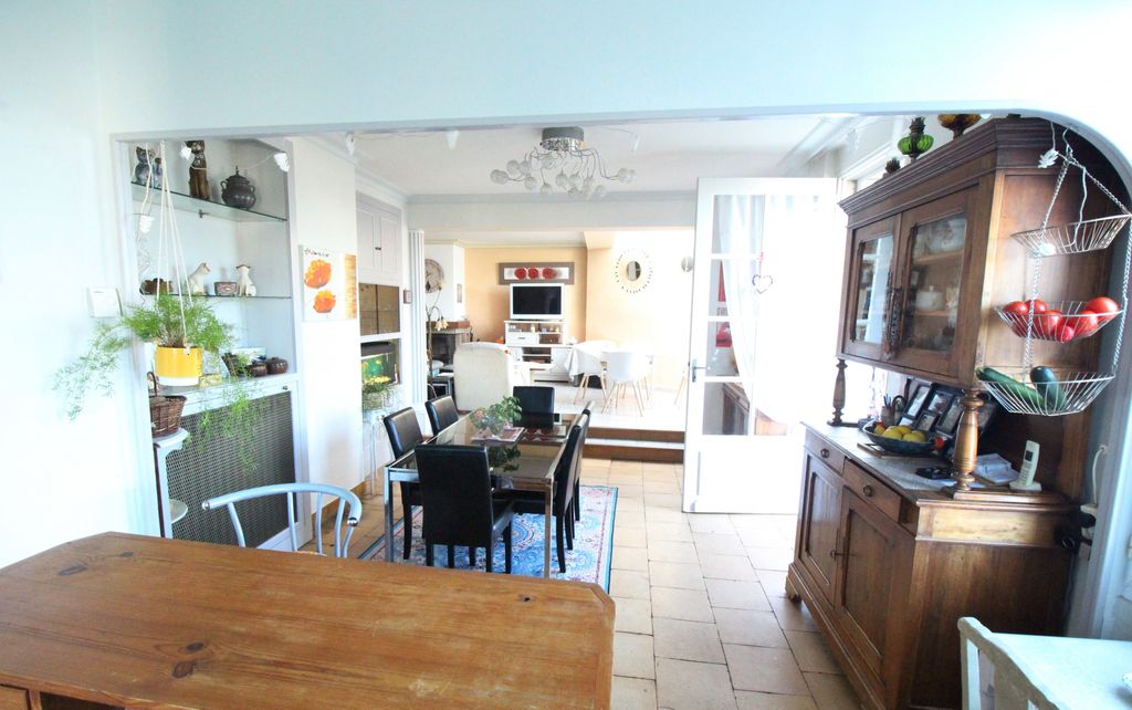 Achat maison à vendre 5 chambres 175 m² - Monnaie