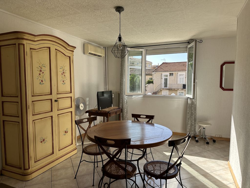 Achat appartement à vendre 4 pièces 65 m² - Nîmes