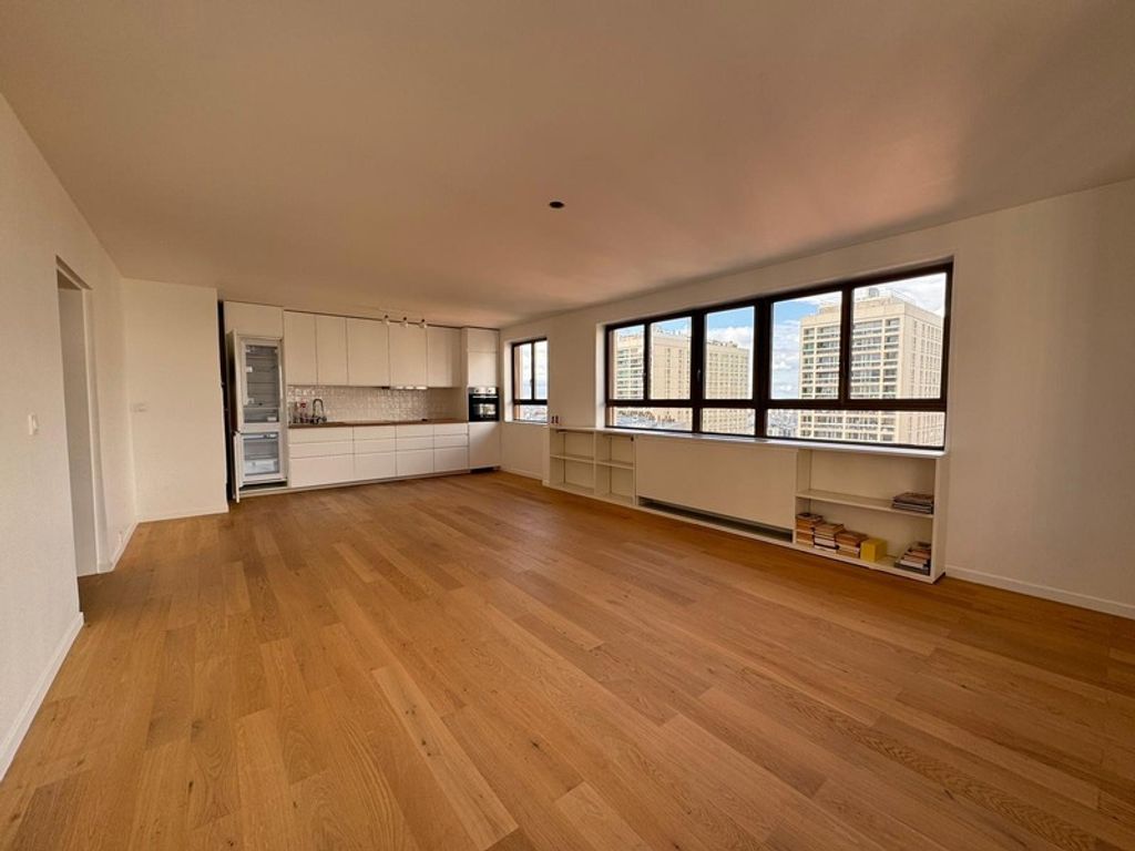 Achat appartement à vendre 4 pièces 91 m² - Paris 19ème arrondissement