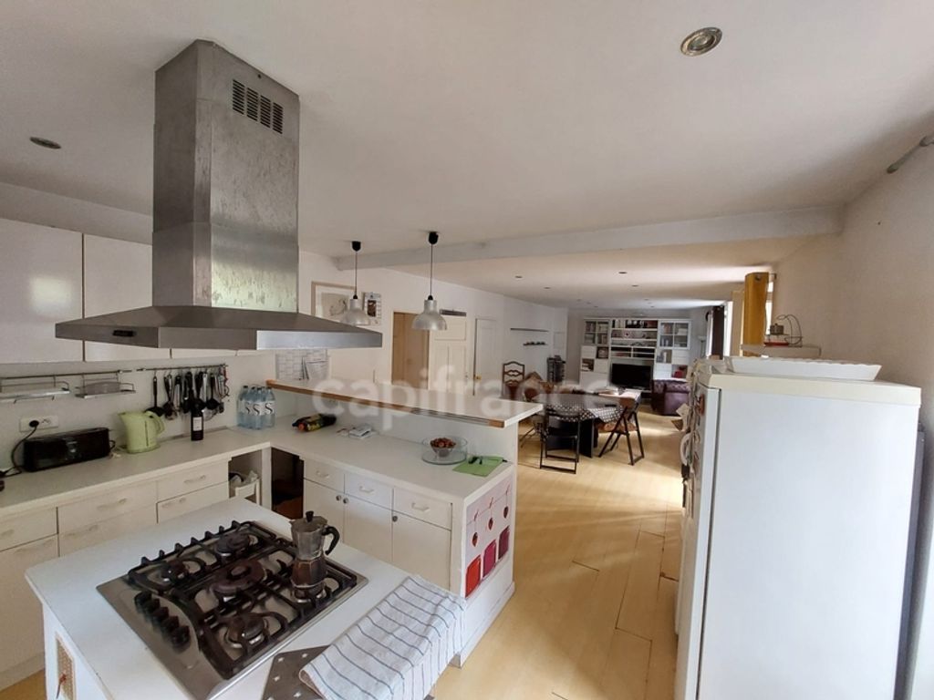 Achat appartement à vendre 4 pièces 115 m² - Bastia