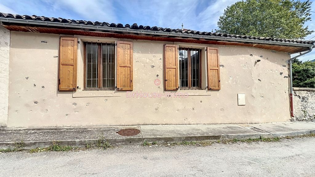 Achat maison à vendre 2 chambres 58 m² - Vif