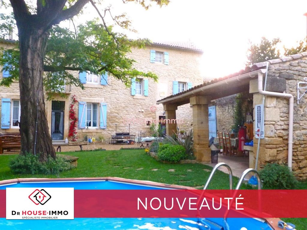 Achat maison à vendre 6 chambres 380 m² - Uzès