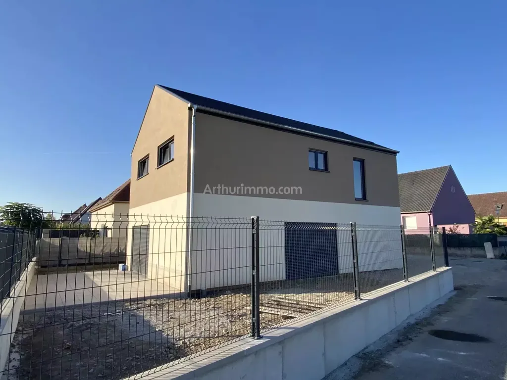 Achat maison à vendre 4 chambres 136 m² - Ingersheim