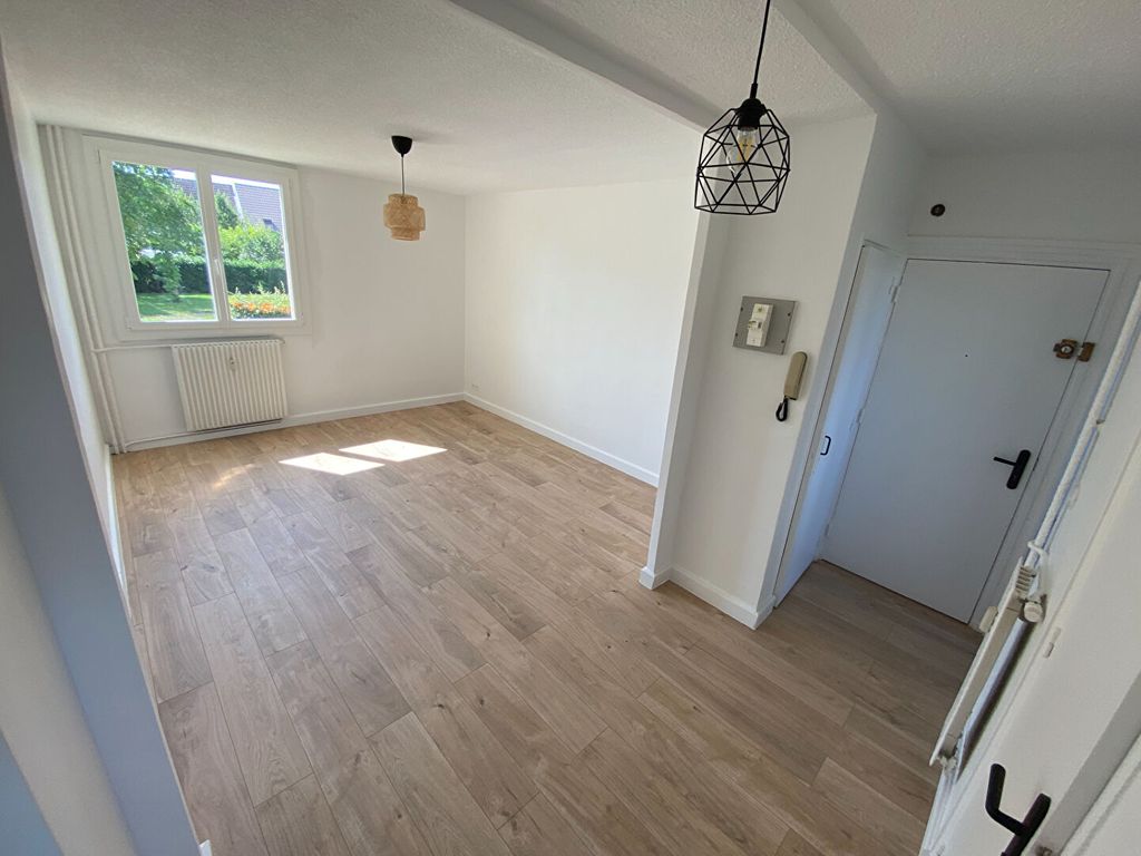 Achat appartement à vendre 3 pièces 60 m² - Villerest