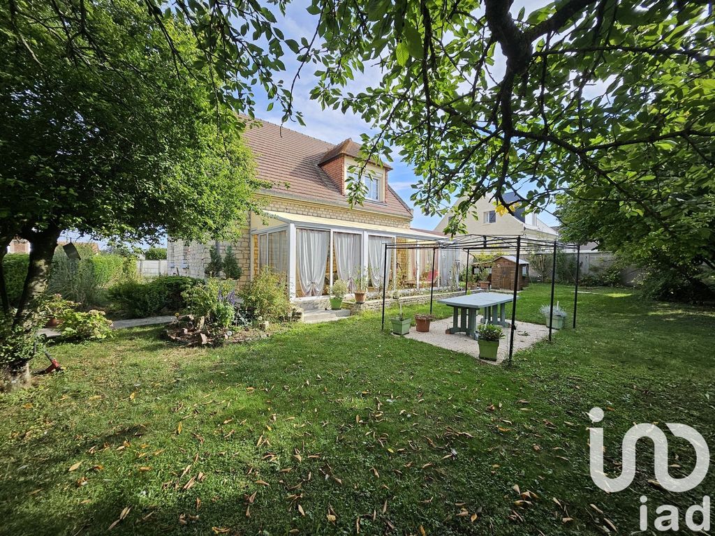 Achat maison à vendre 3 chambres 130 m² - Saint-Martin-de-Fontenay