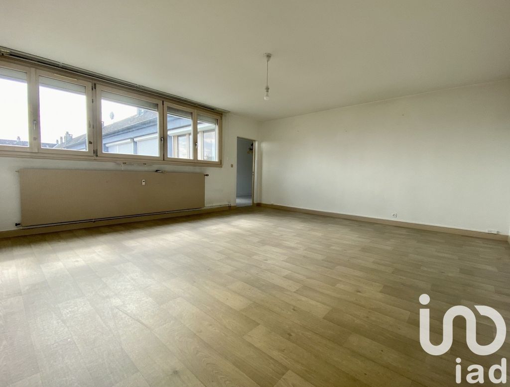 Achat appartement à vendre 5 pièces 123 m² - Charleville-Mézières