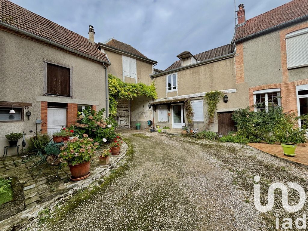 Achat maison à vendre 4 chambres 222 m² - Val de Livre