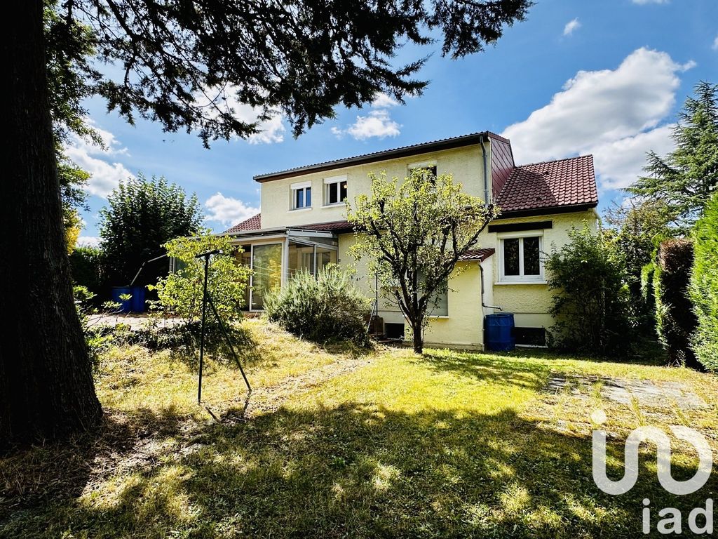 Achat maison à vendre 5 chambres 140 m² - Fleury-les-Aubrais