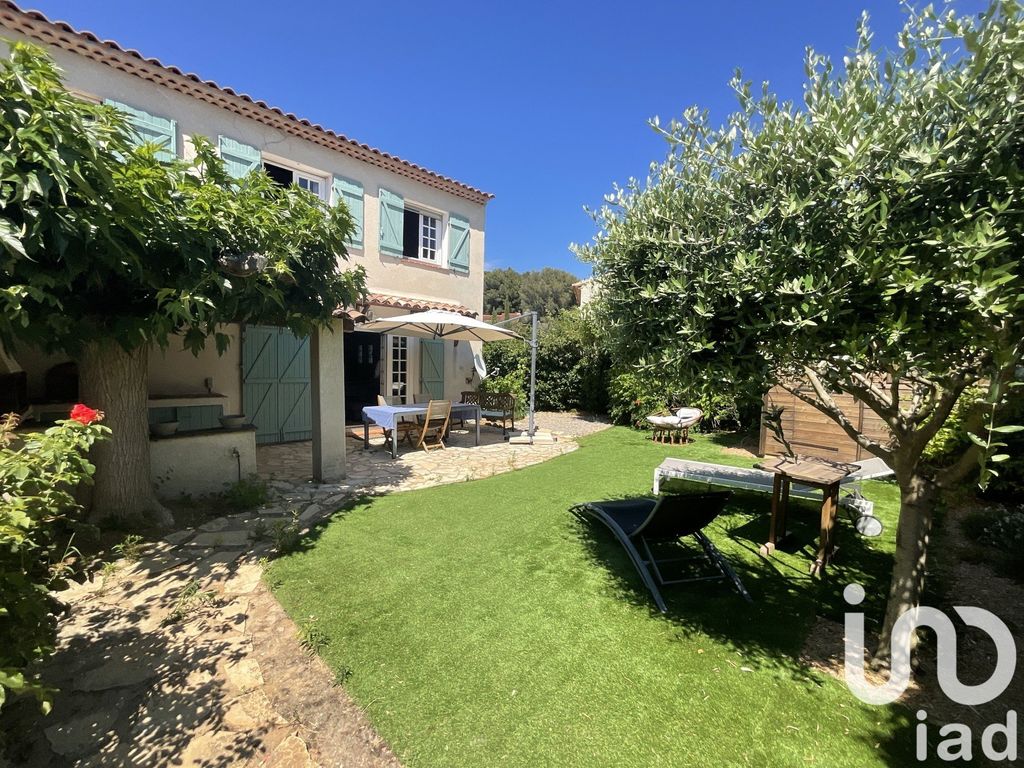 Achat maison à vendre 2 chambres 71 m² - Sanary-sur-Mer