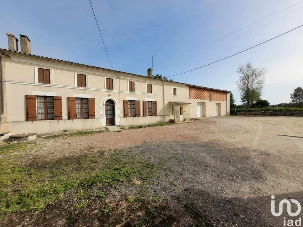 Achat maison à vendre 2 chambres 183 m² - Saint-Ciers-sur-Gironde