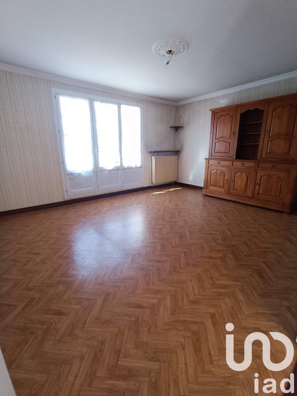 Achat maison à vendre 2 chambres 101 m² - Saint-Barthélemy-d'Anjou