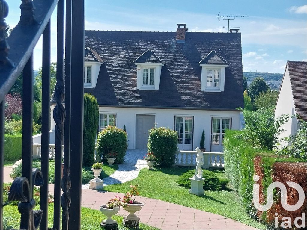 Achat maison à vendre 5 chambres 177 m² - Thorigny-sur-Marne