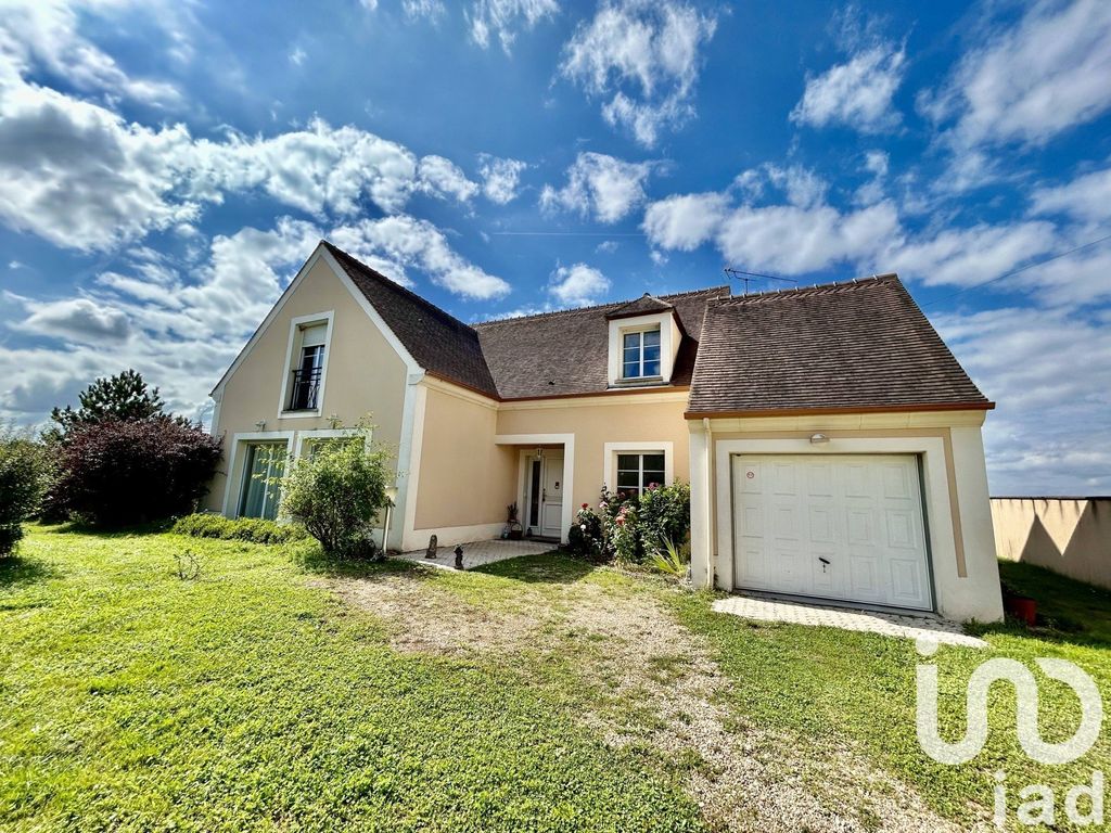 Achat maison à vendre 3 chambres 205 m² - Achères-la-Forêt