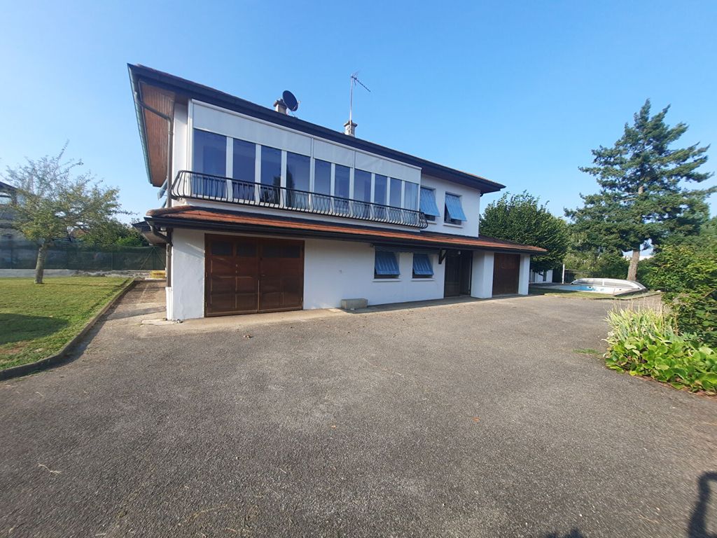 Achat maison à vendre 5 chambres 182 m² - Viriat