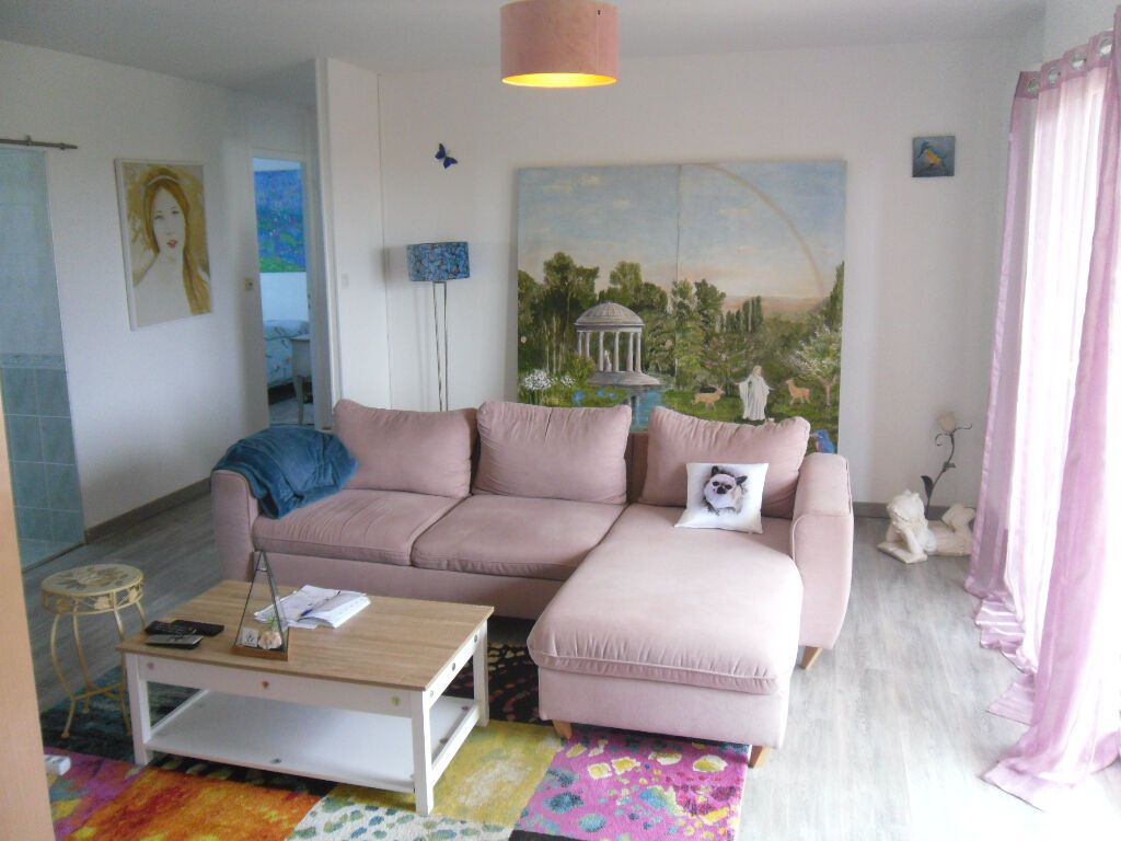 Achat appartement à vendre 3 pièces 90 m² - Rochefort