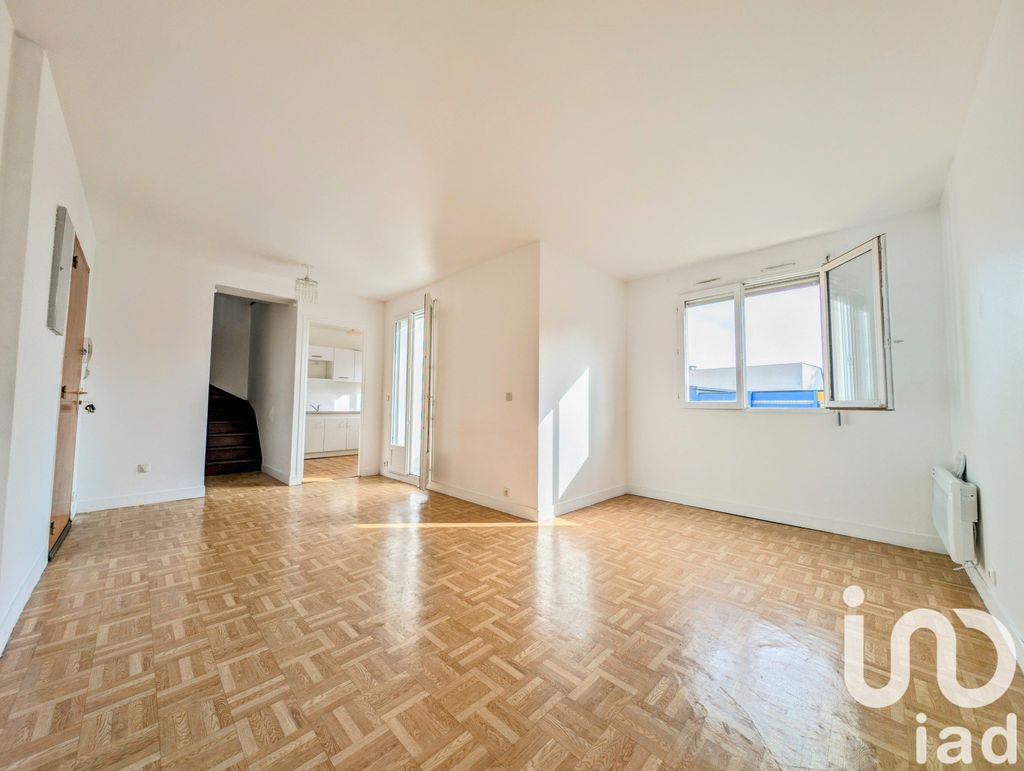 Achat duplex à vendre 3 pièces 66 m² - Les Mureaux