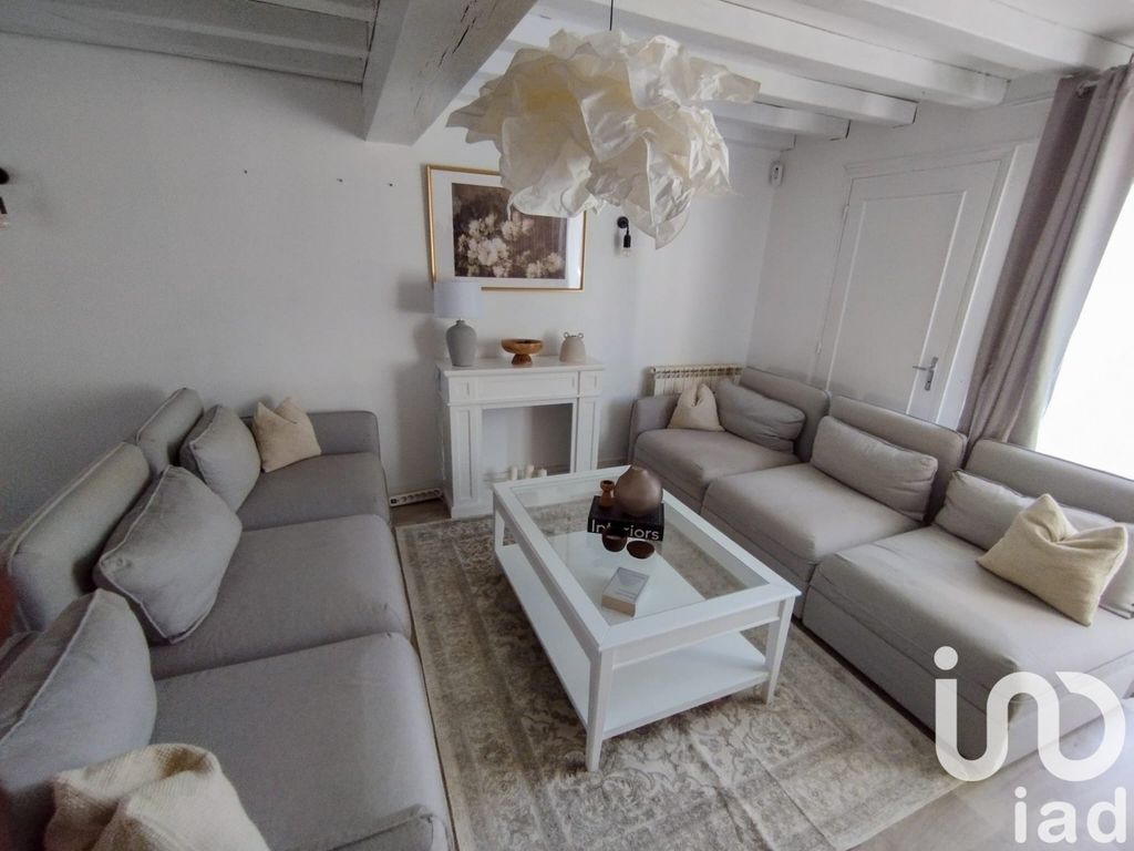 Achat maison à vendre 4 chambres 103 m² - Vernouillet