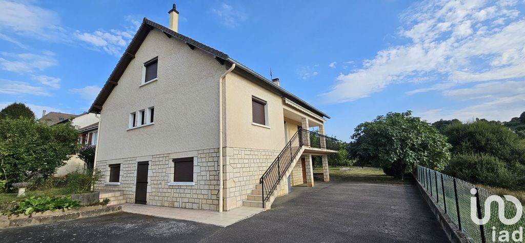 Achat maison à vendre 5 chambres 180 m² - Sainte-Fortunade