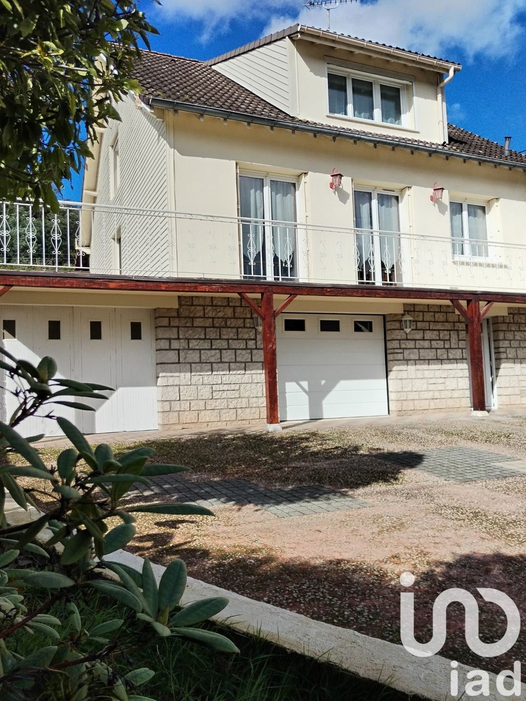 Achat maison à vendre 5 chambres 131 m² - Saint-Chéron