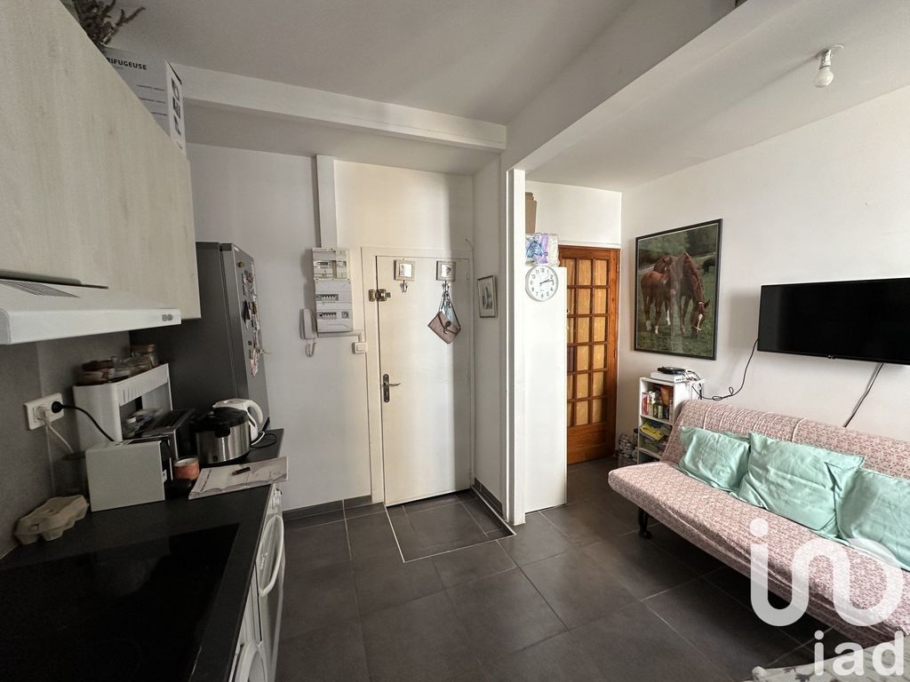 Achat appartement à vendre 2 pièces 24 m² - Marseille 8ème arrondissement