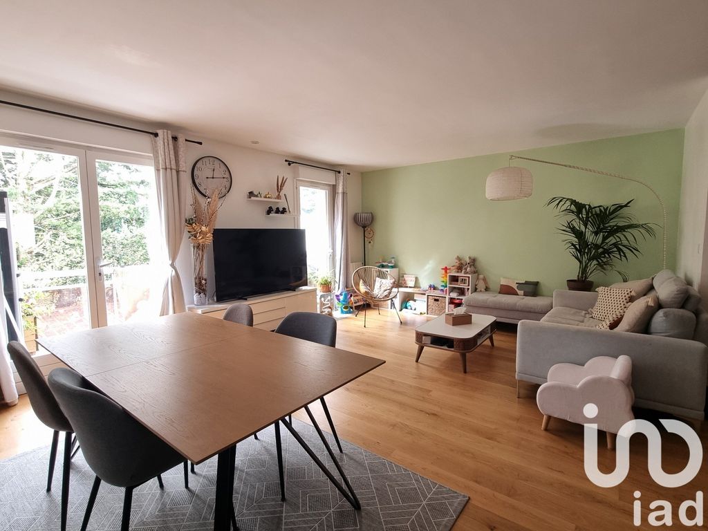 Achat appartement à vendre 3 pièces 76 m² - Ozoir-la-Ferrière