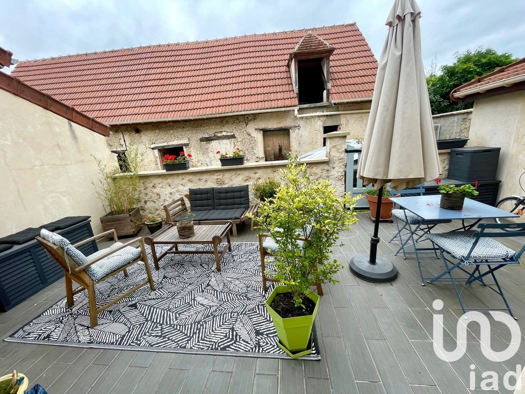 Achat maison à vendre 2 chambres 90 m² - Jouars-Pontchartrain