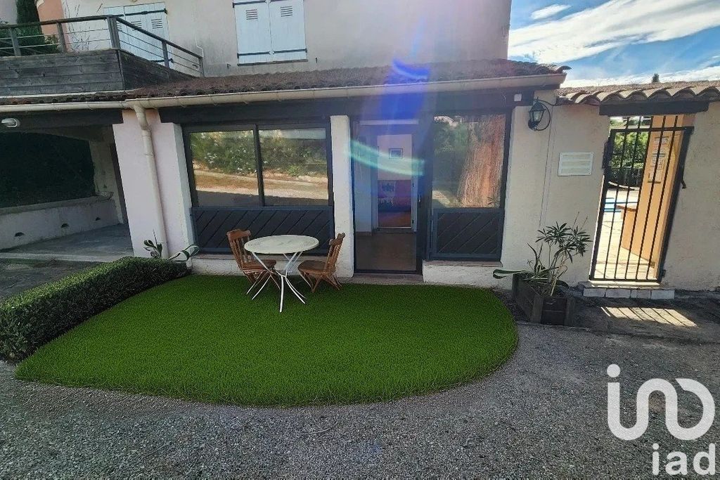 Achat appartement à vendre 2 pièces 36 m² - Roquebrune-sur-Argens