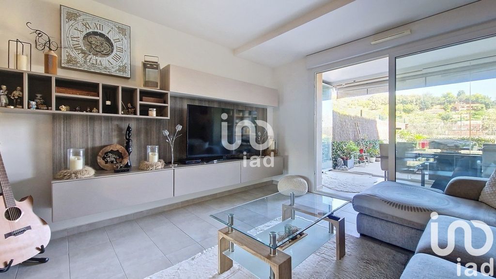 Achat appartement à vendre 3 pièces 77 m² - Roquebrune-Cap-Martin