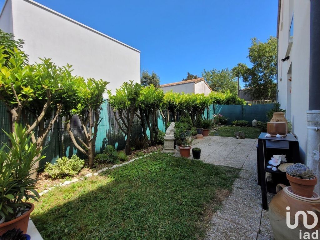 Achat appartement à vendre 3 pièces 64 m² - La Rochelle