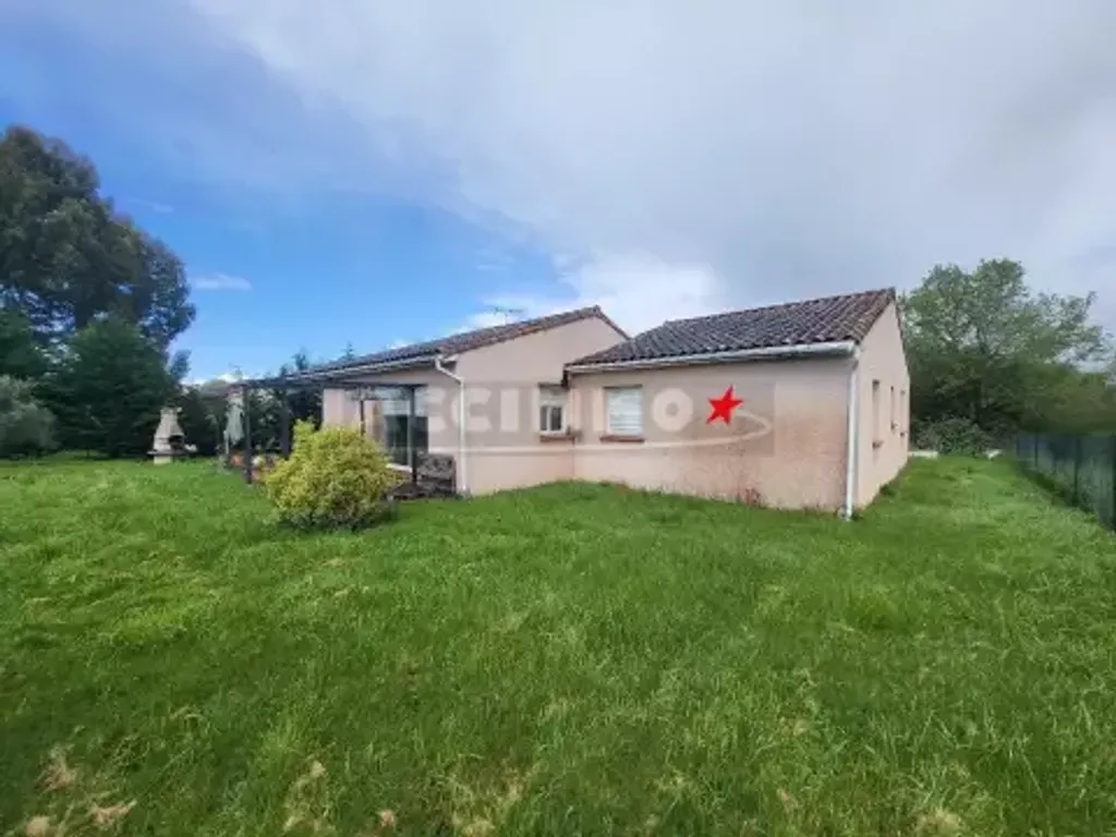 Achat maison à vendre 4 chambres 122 m² - Villeneuve-lès-Lavaur