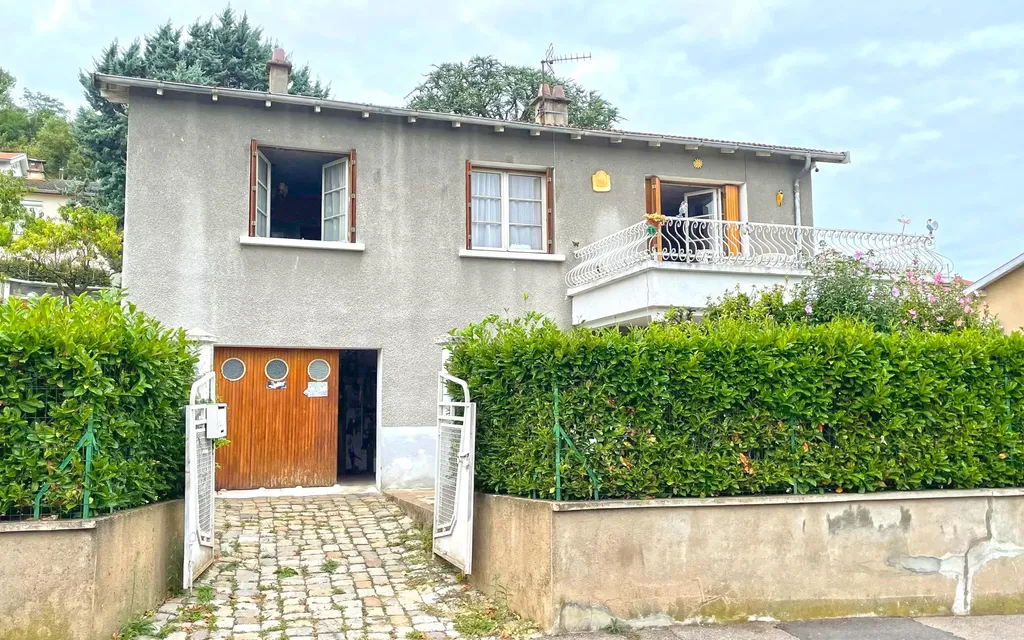 Achat maison à vendre 3 chambres 66 m² - Irigny