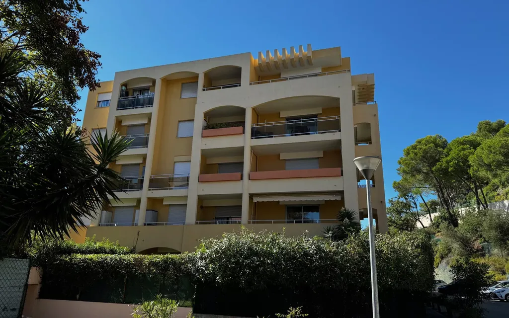 Achat appartement à vendre 2 pièces 47 m² - Cagnes-sur-Mer