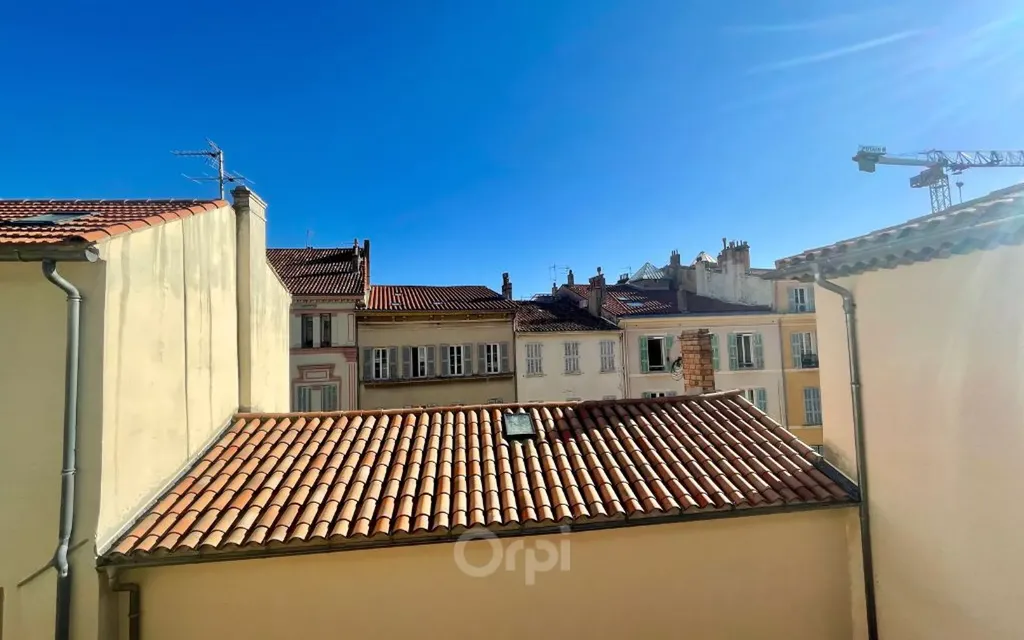 Achat appartement à vendre 3 pièces 63 m² - Hyères