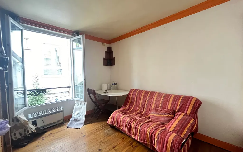 Achat studio à vendre 13 m² - Paris 18ème arrondissement