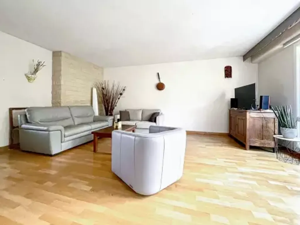 Achat appartement à vendre 5 pièces 103 m² - Saint-Michel-sur-Orge