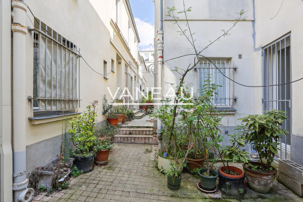 Achat duplex à vendre 3 pièces 82 m² - Paris 10ème arrondissement