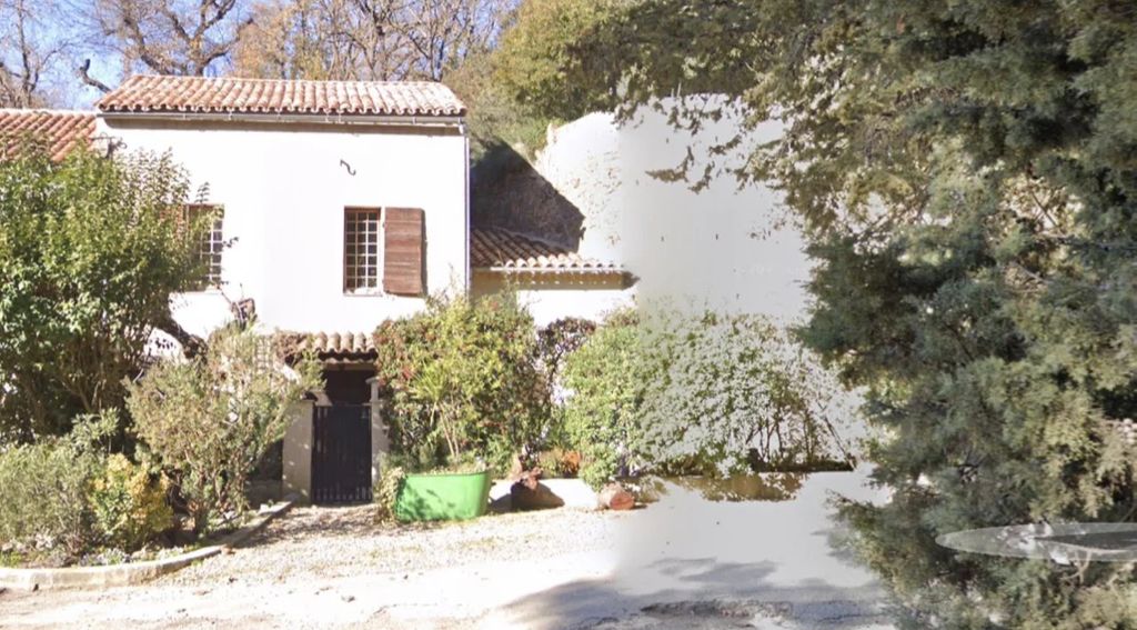 Achat maison à vendre 3 chambres 150 m² - La Cadière-d'Azur